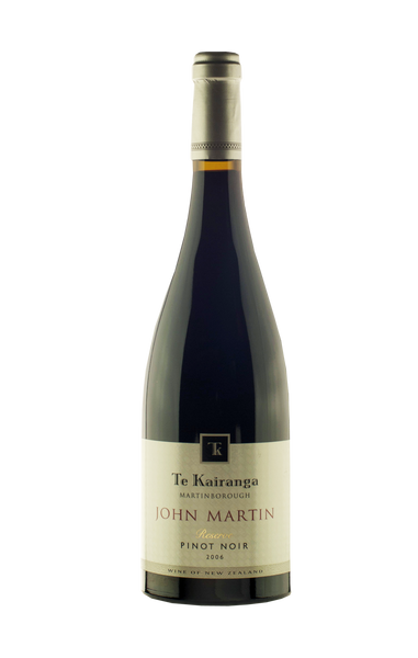 TE KAIRANGA John Martin Reserve Pinot Noir 2005